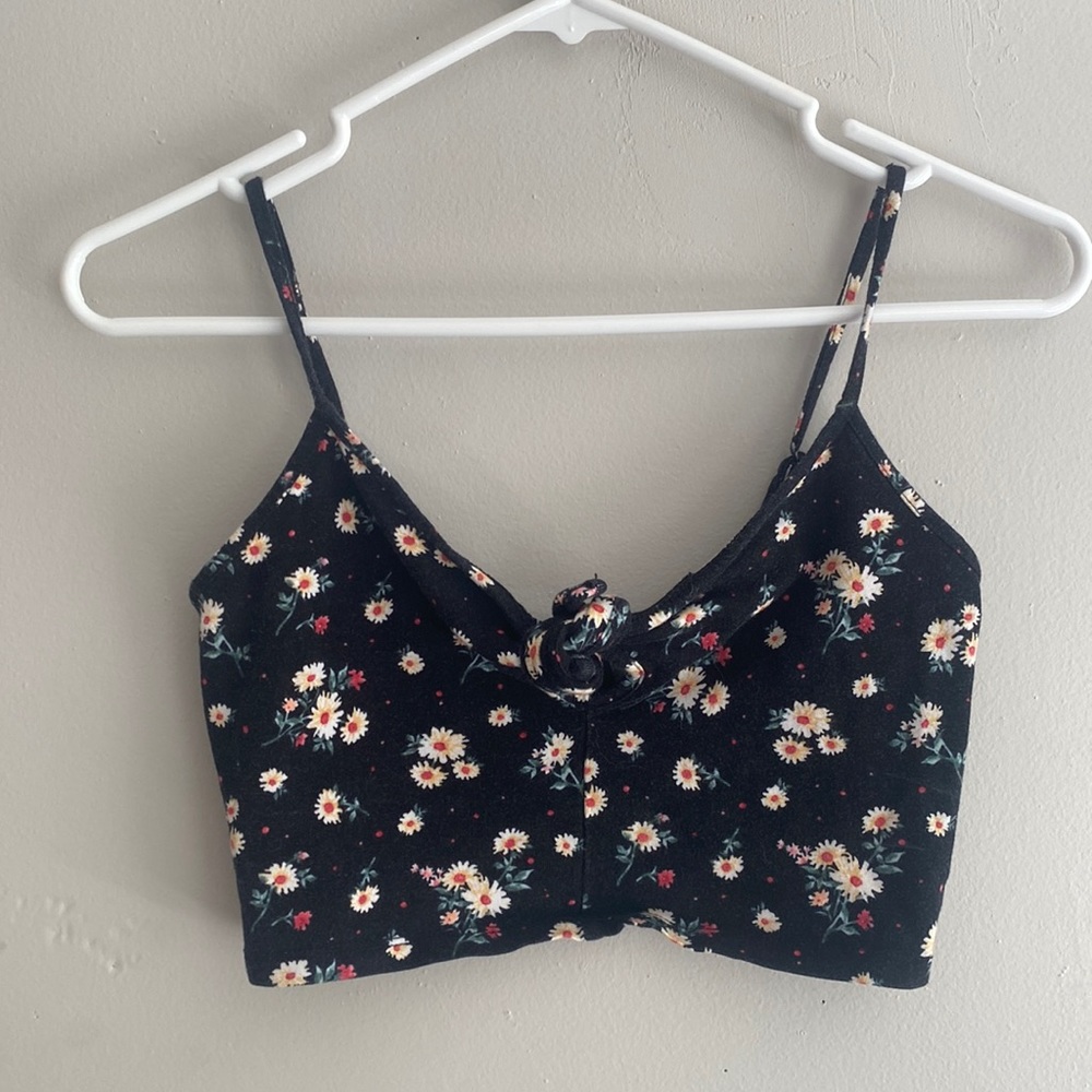 Floral cropped tank